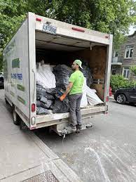 Best Attic Cleanout  in Darien, GA